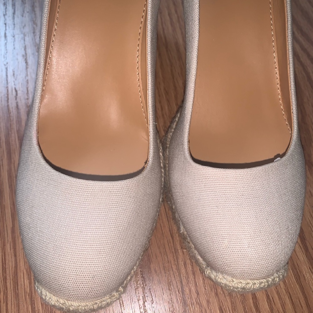 J Crew Wedges size 6 tan color. Seville espadrille wedges)